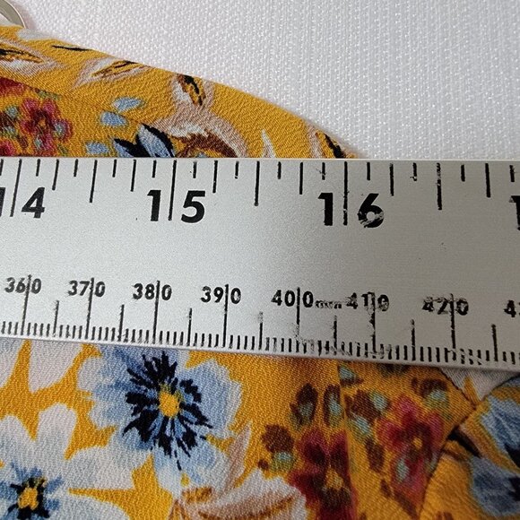 Time and Tru Womens Tunic Top Plus Size XL 16/18 Yellow Floral Ruffled Peplum - Picture 5 of 12